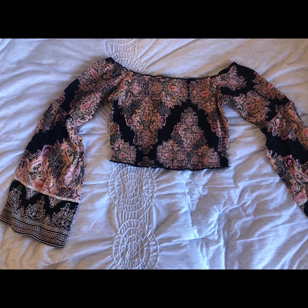 Smocked crop top with flowy sleeves